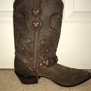 Women’s boots